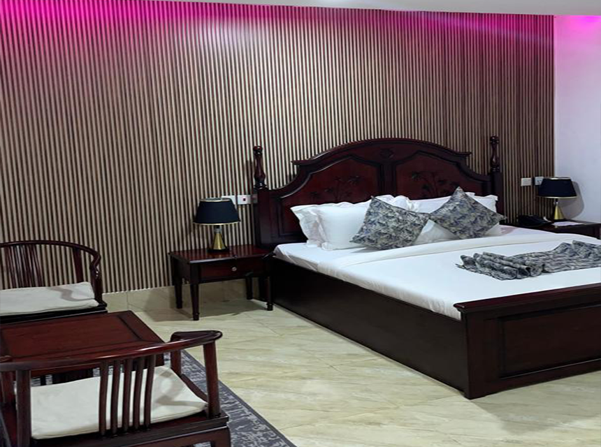 Black Tower Superior